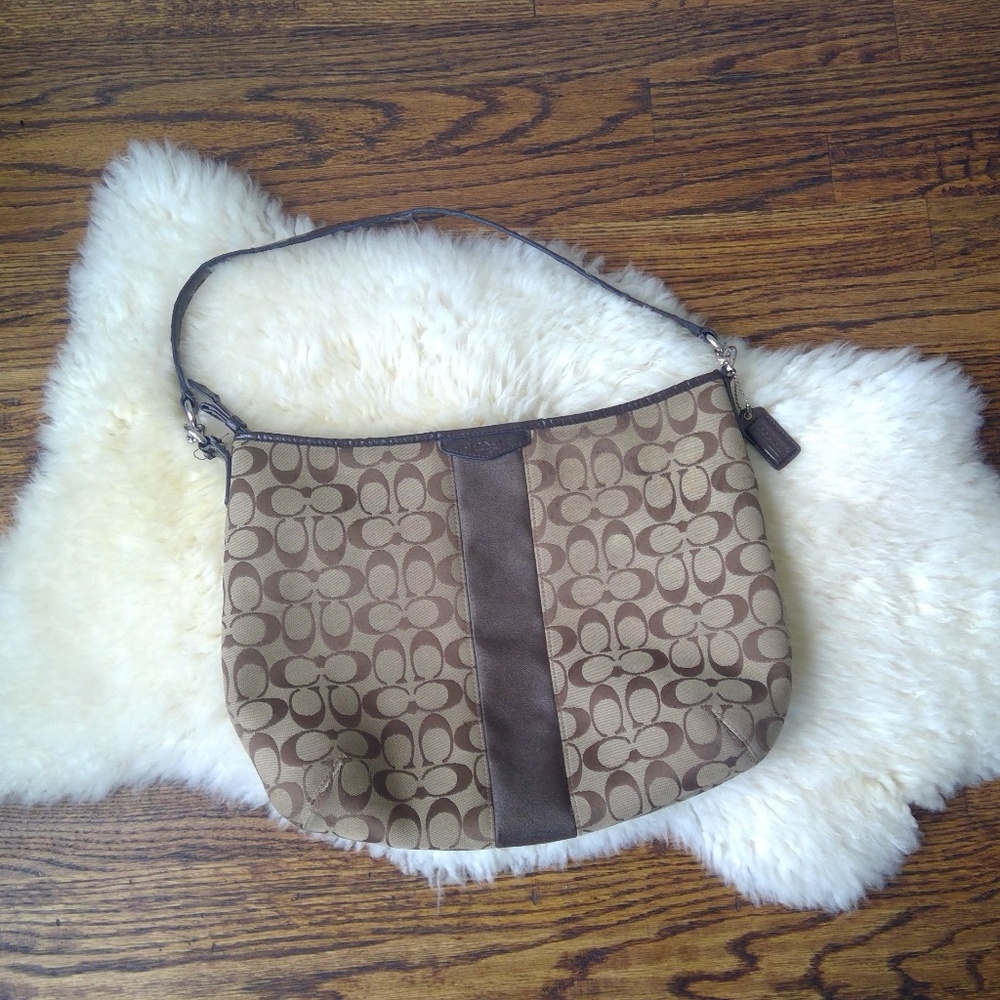 Coach Over the Shoulder Bag *Signature Tan & Brown